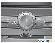 Régler l'heure de l'horloge à l'aide du