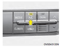 Appuyez sur le bouton A/C pour
